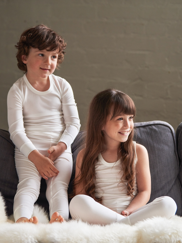Ruskovilla's organic long-sleeved silk undershirt for children in white