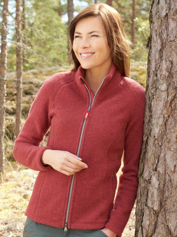 Ruskovilla's organic merino wool fleece jacket for women in red